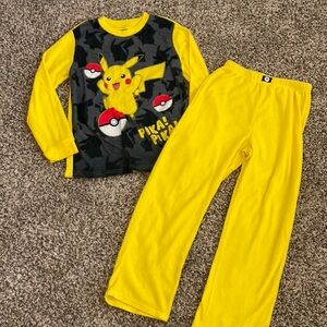 Pokemon PJ Set